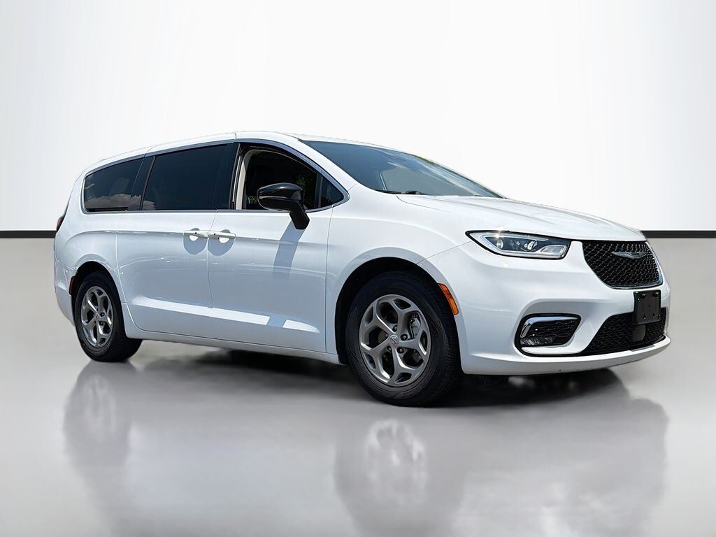 2025 CHRYSLER Pacifica