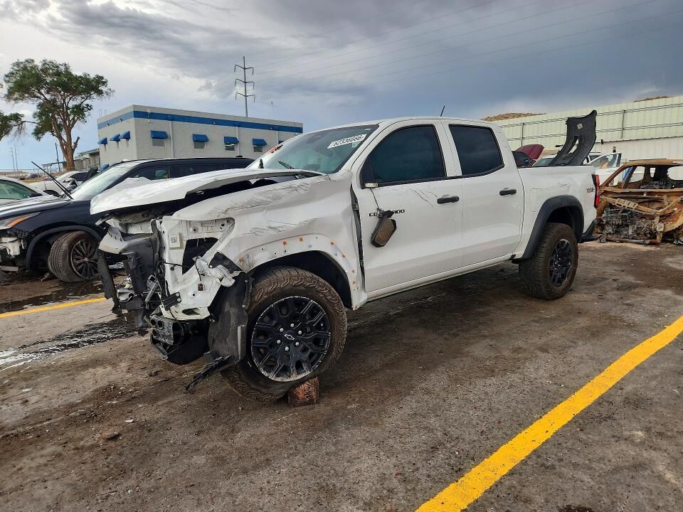 2024 CHEVROLET Silverado