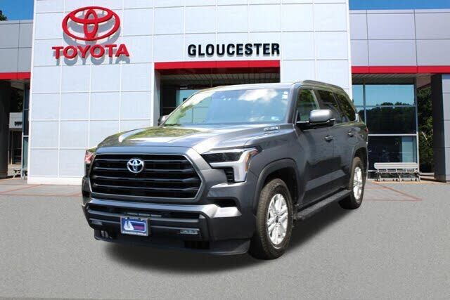 2024 TOYOTA Sequoia