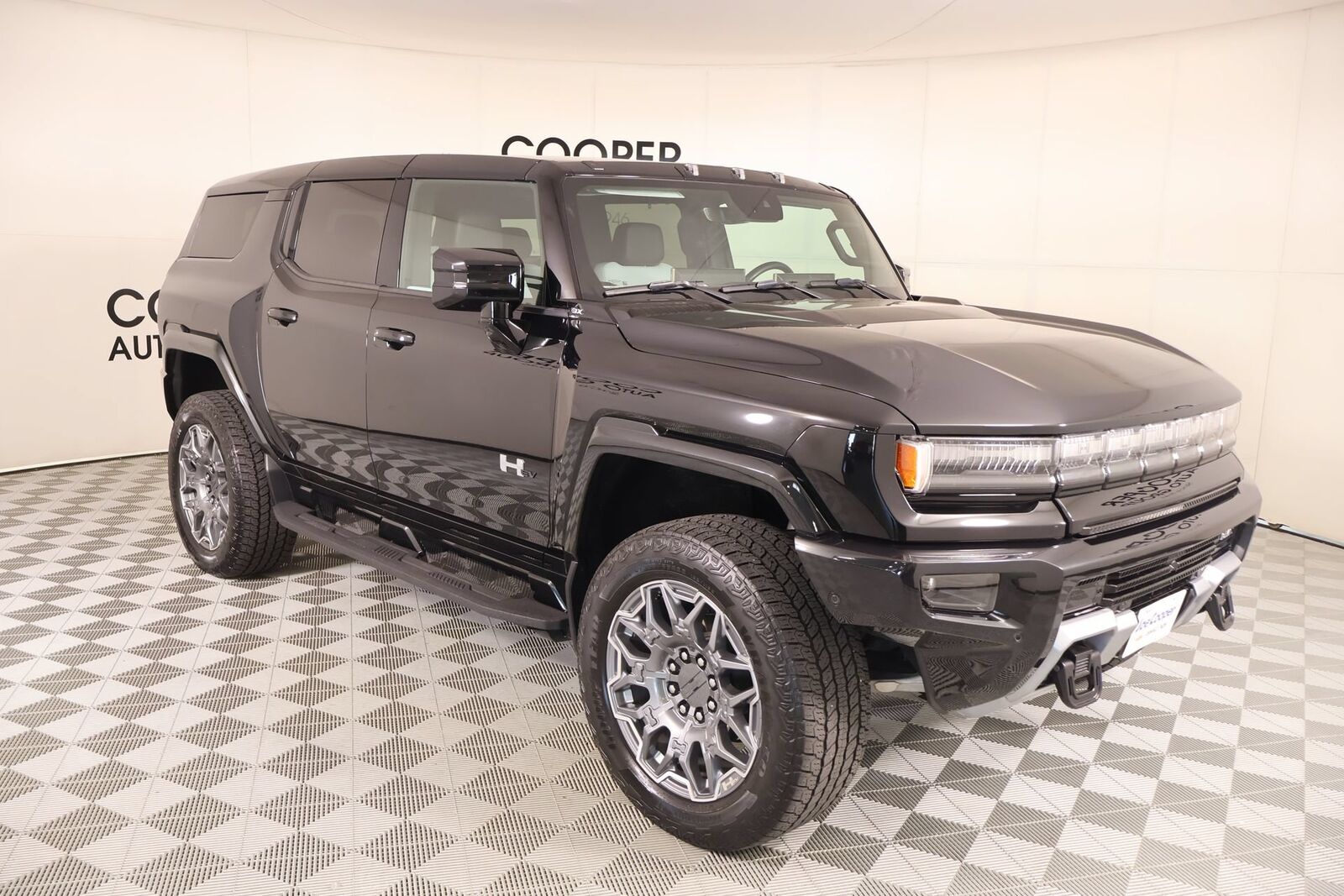 2025 GMC Hummer EV SUV