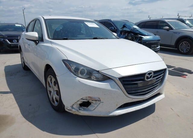 2016 MAZDA Mazda3