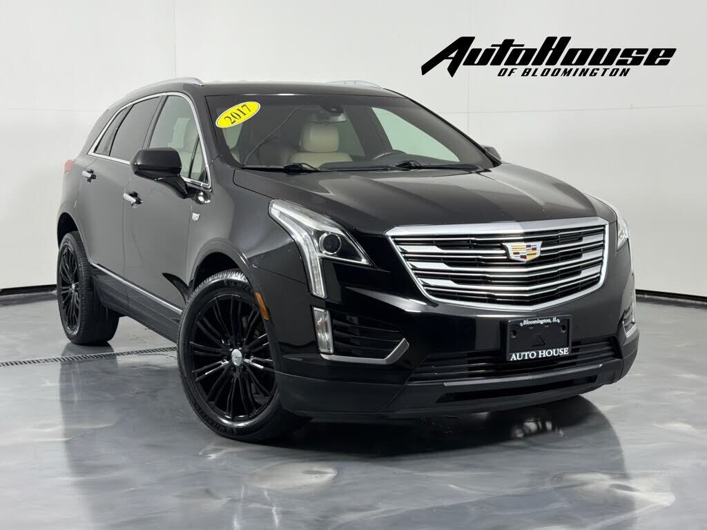 2017 CADILLAC XT5