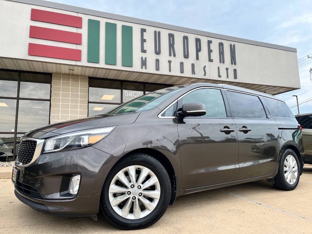 2016 KIA Sedona
