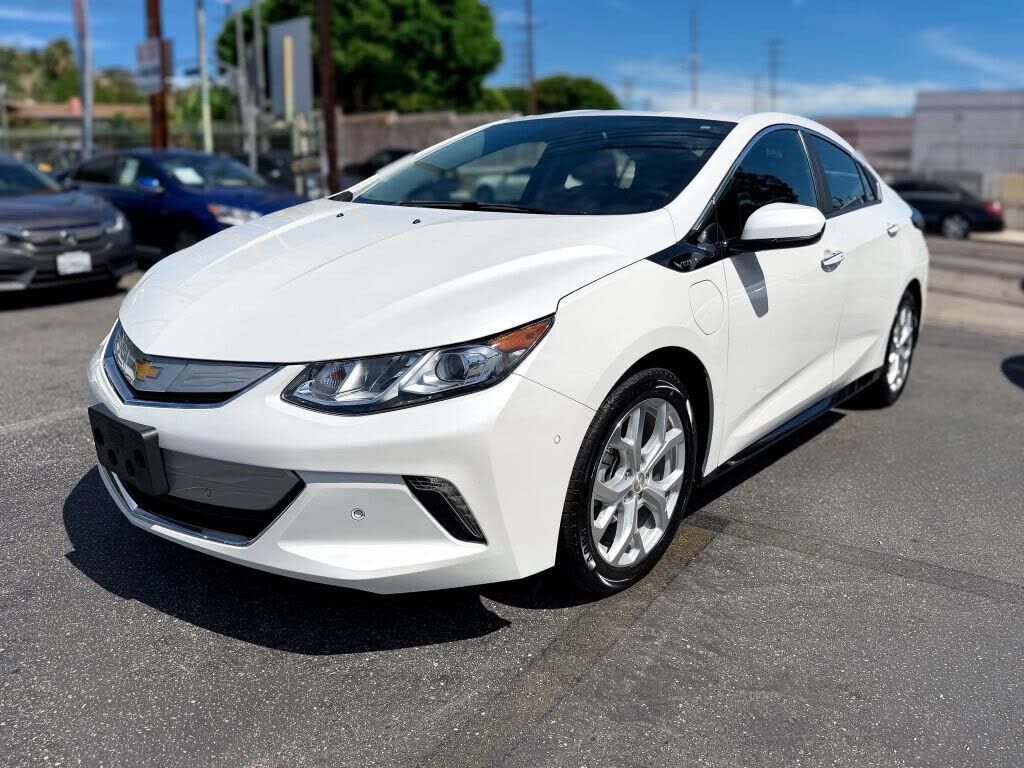 2017 CHEVROLET Volt
