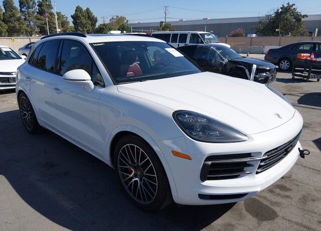 2019 PORSCHE Cayenne