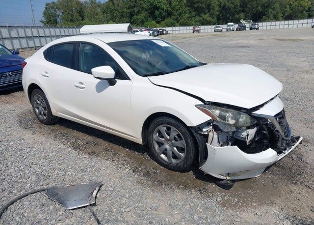 2014 MAZDA Mazda3