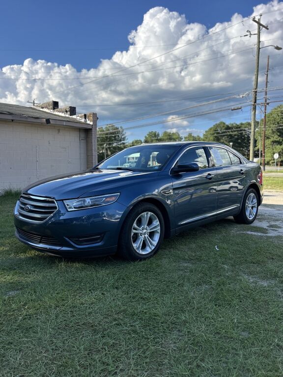 2019 FORD Taurus