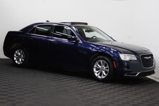 2016 CHRYSLER 300