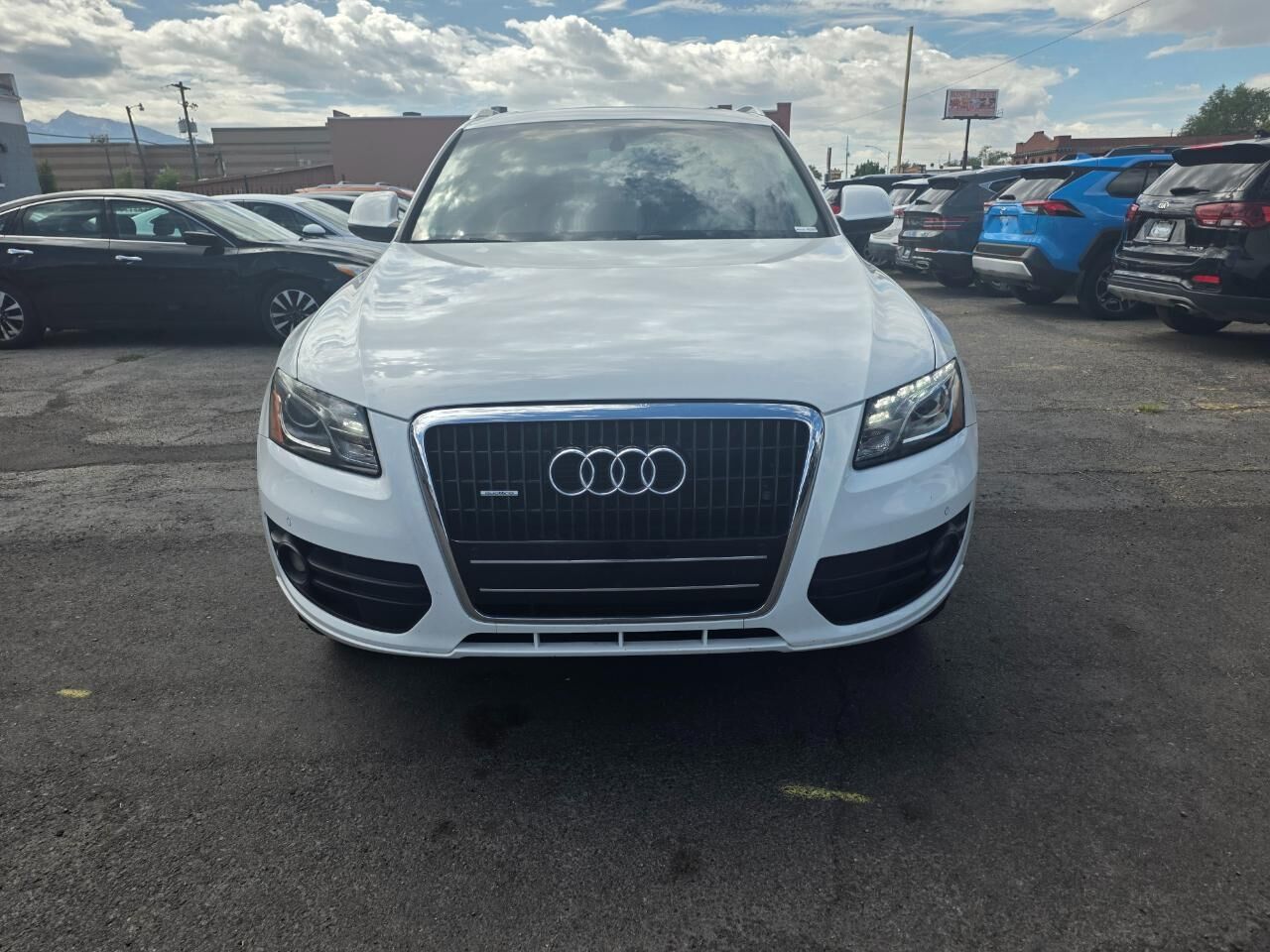 2010 AUDI Q5
