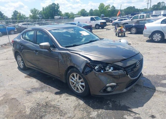 2015 MAZDA Mazda3