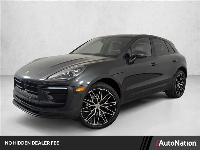 2025 PORSCHE Macan