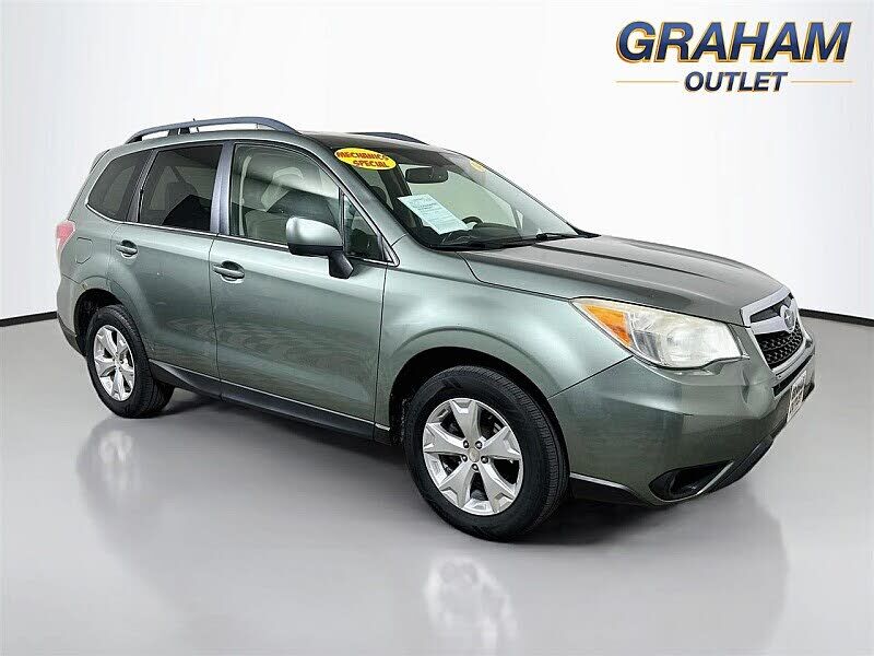 2014 SUBARU Forester
