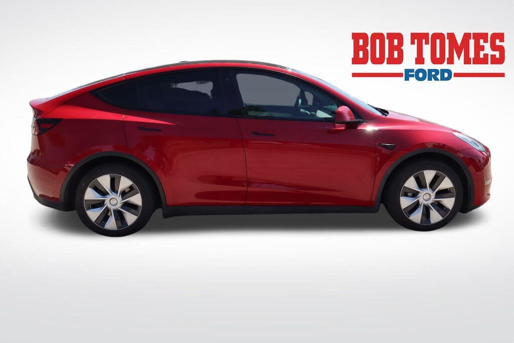 2021 TESLA Model Y