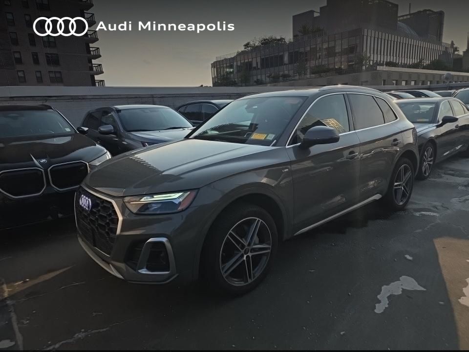 2023 AUDI Q5 e