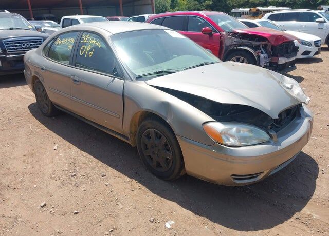 2007 FORD Taurus