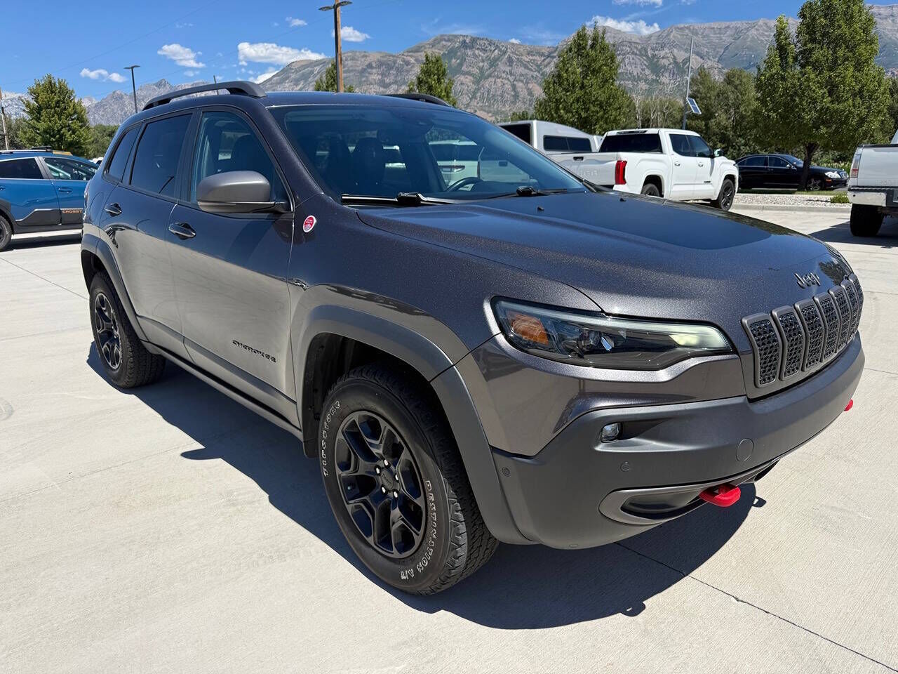 2021 JEEP Cherokee