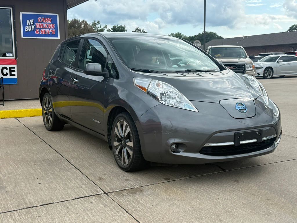 2017 NISSAN Leaf