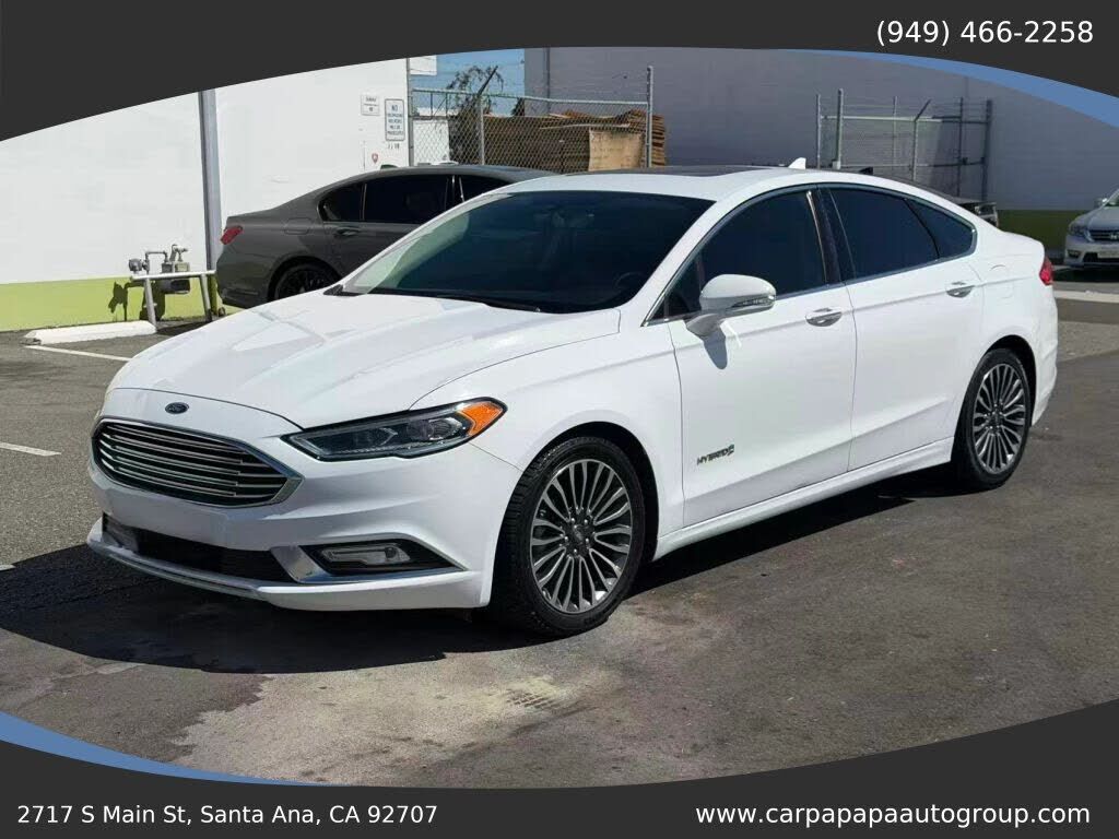 2017 FORD Fusion