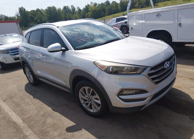 2017 HYUNDAI Tucson