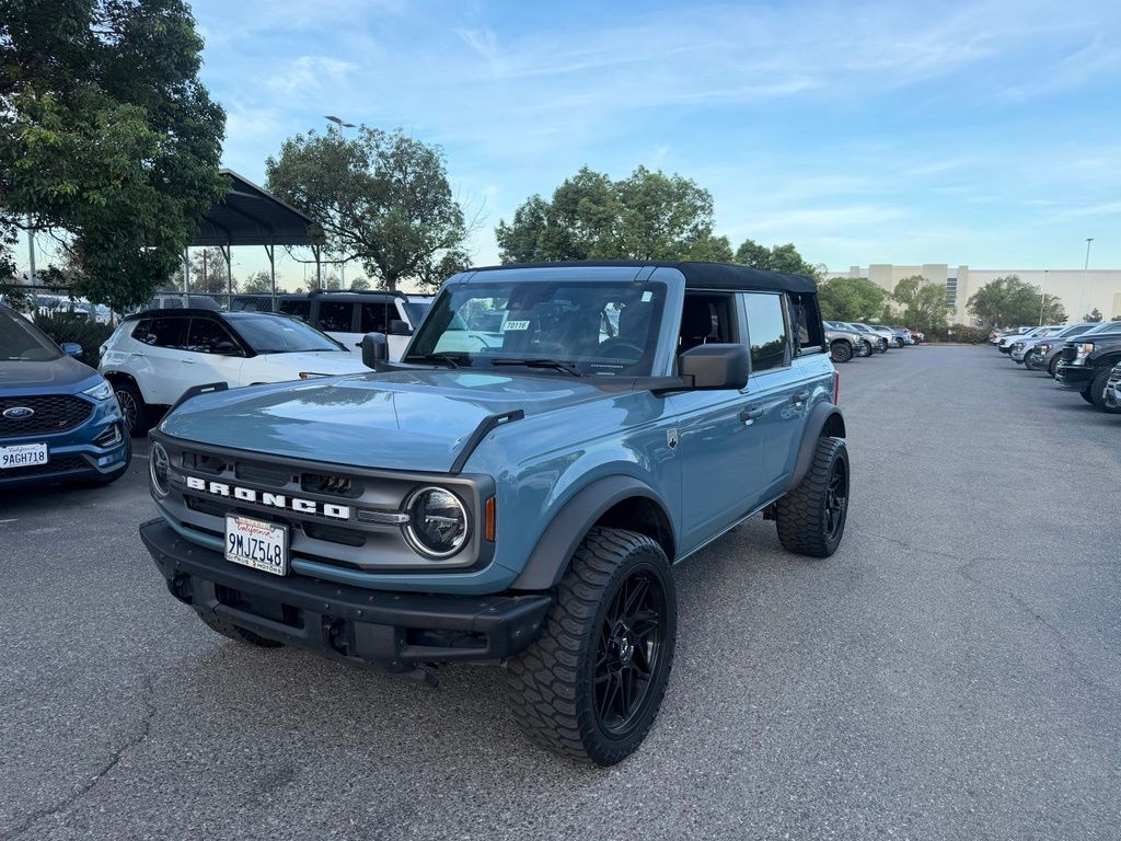 2023 FORD Bronco