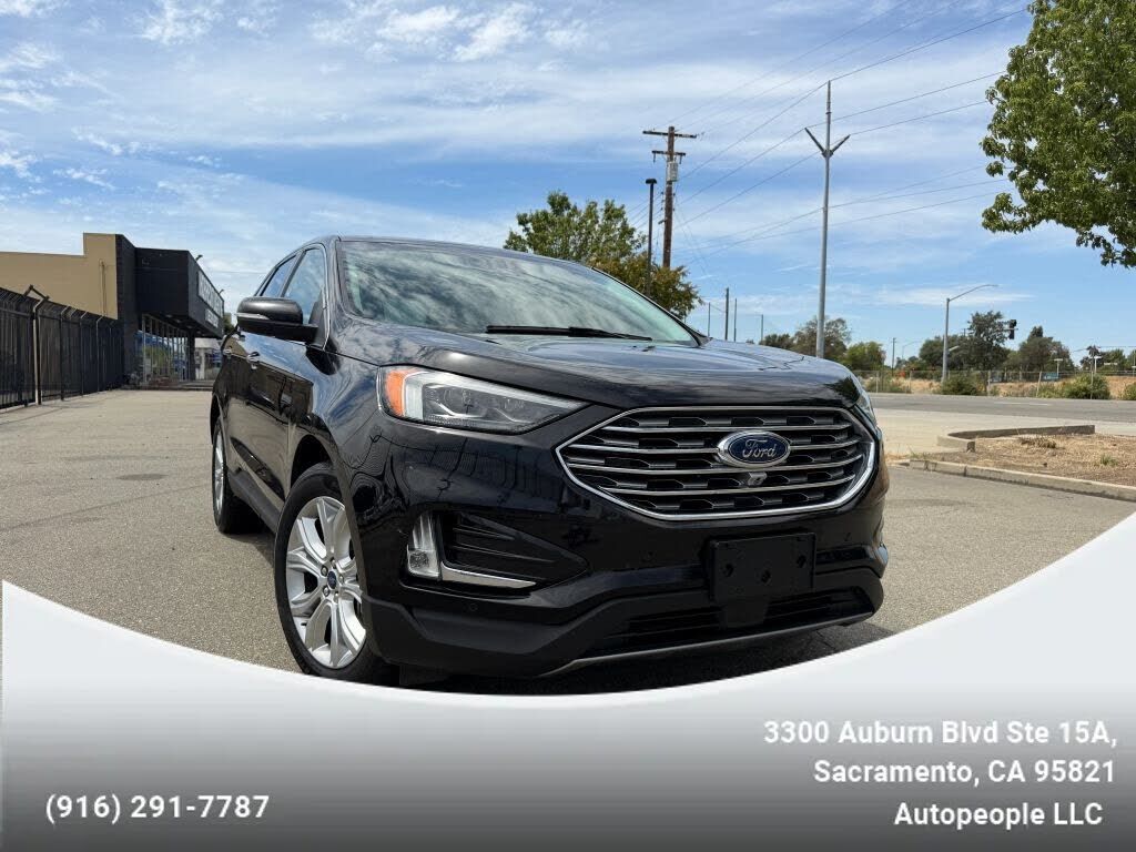 2022 FORD Edge