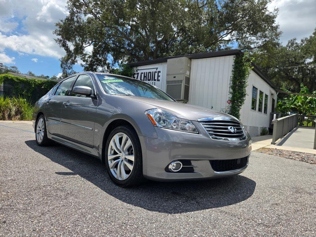 2010 INFINITI M35