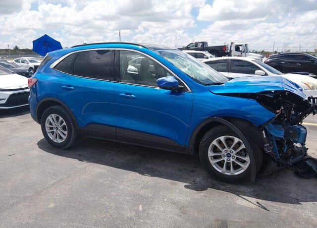 2020 FORD Escape