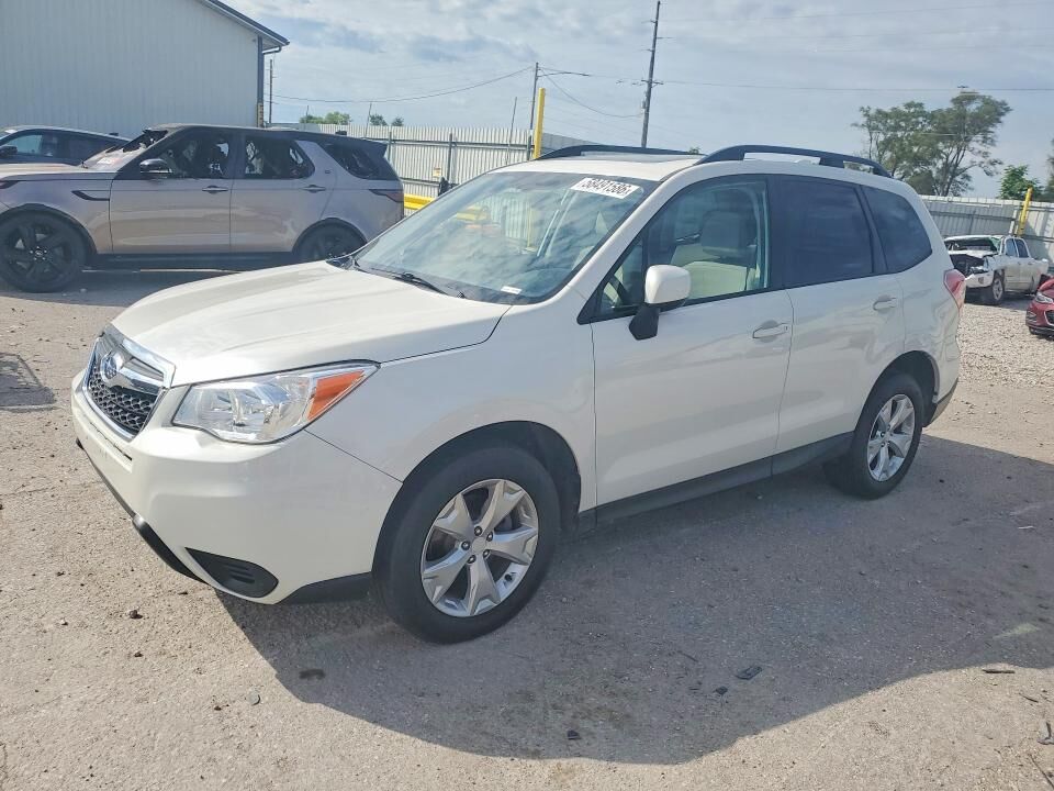 2016 SUBARU Forester