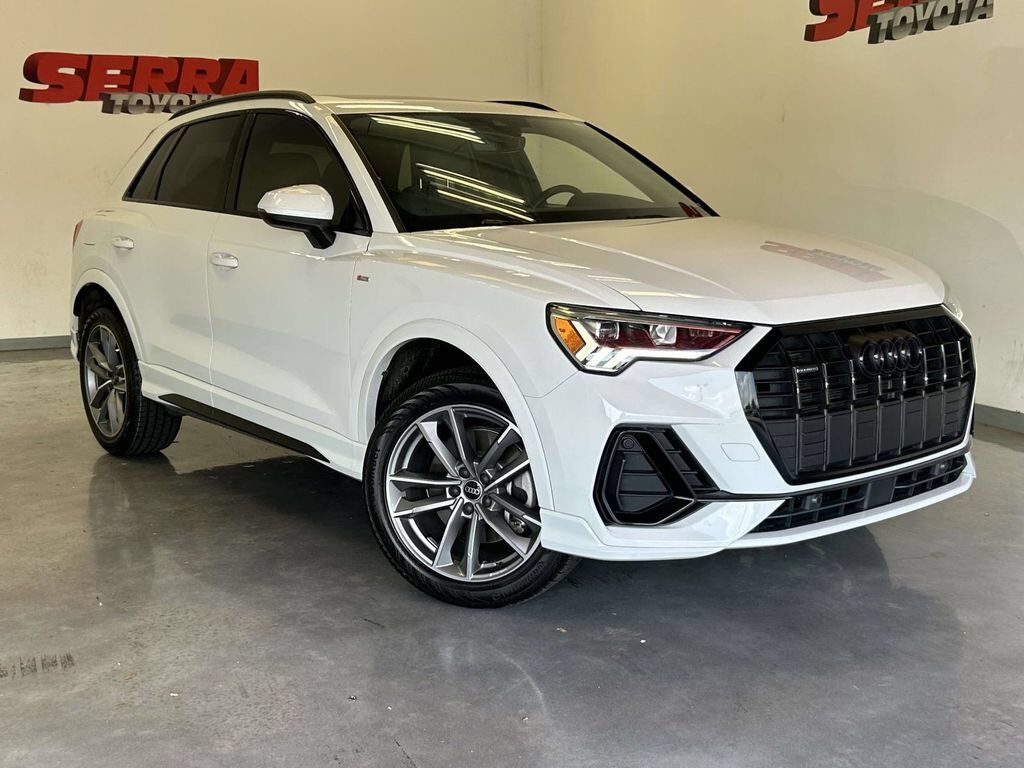 2023 AUDI Q3