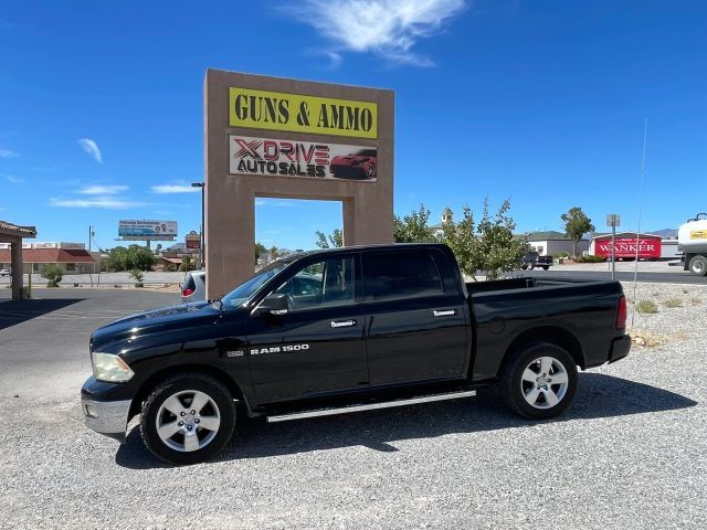 2012 DODGE Ram