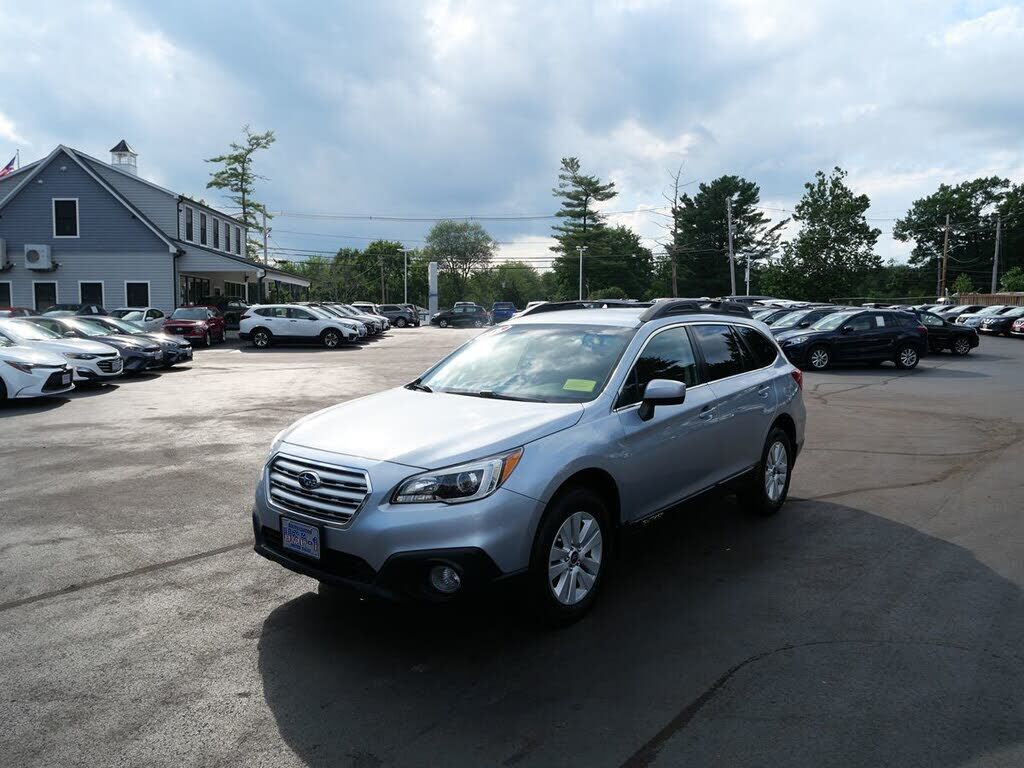 2017 SUBARU Outback