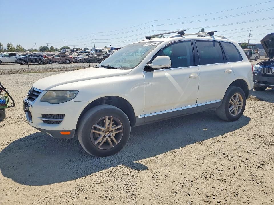 2008 VOLKSWAGEN Touareg