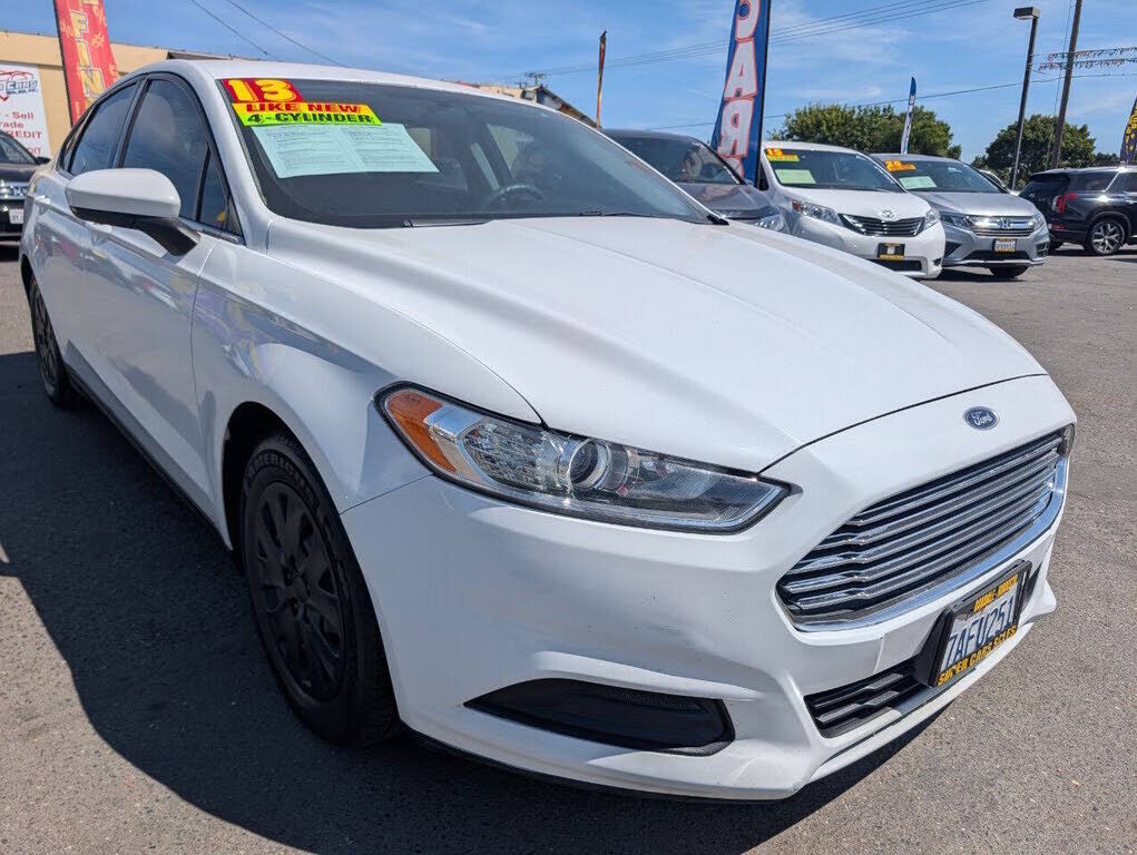 2013 FORD Fusion