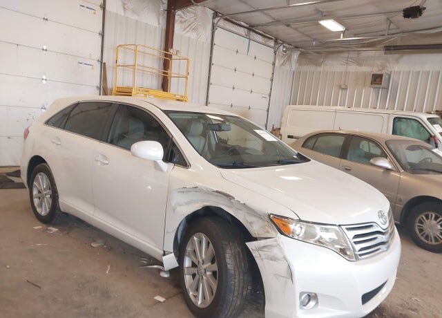 2010 TOYOTA Venza