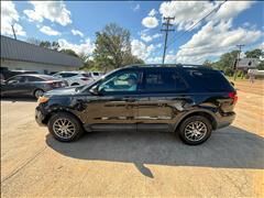 2010 MAZDA Tribute