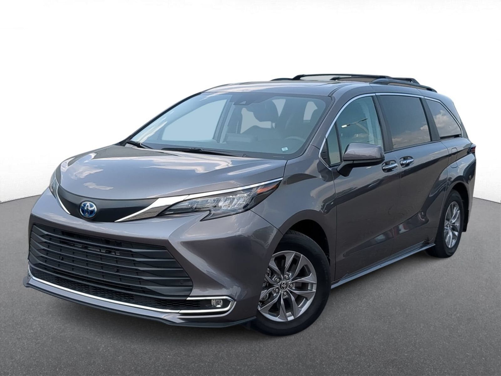 2024 TOYOTA Sienna