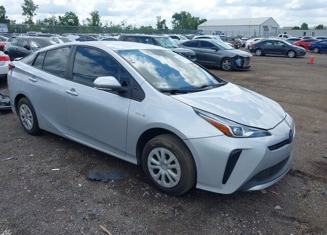 2021 TOYOTA PRIUS