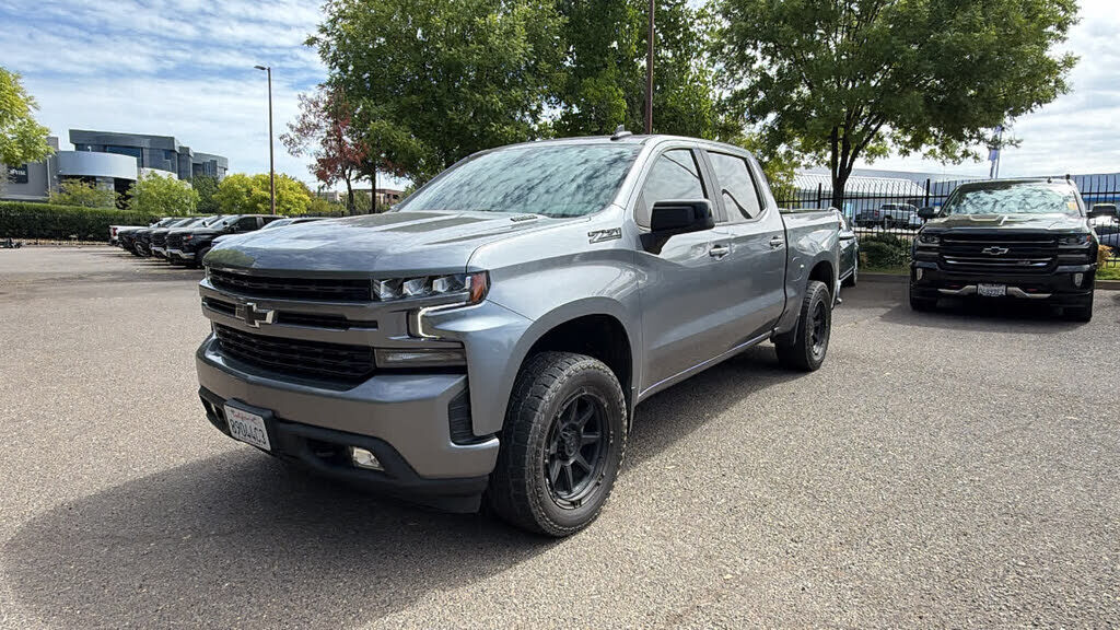 2021 CHEVROLET Silverado