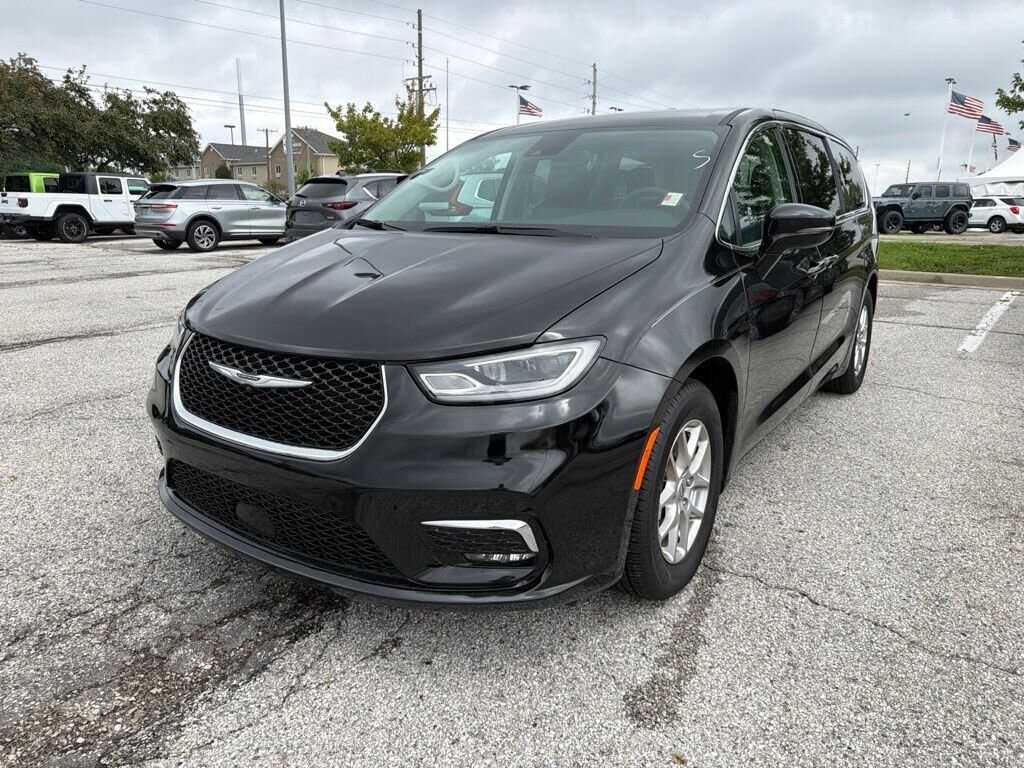 2024 CHRYSLER Pacifica