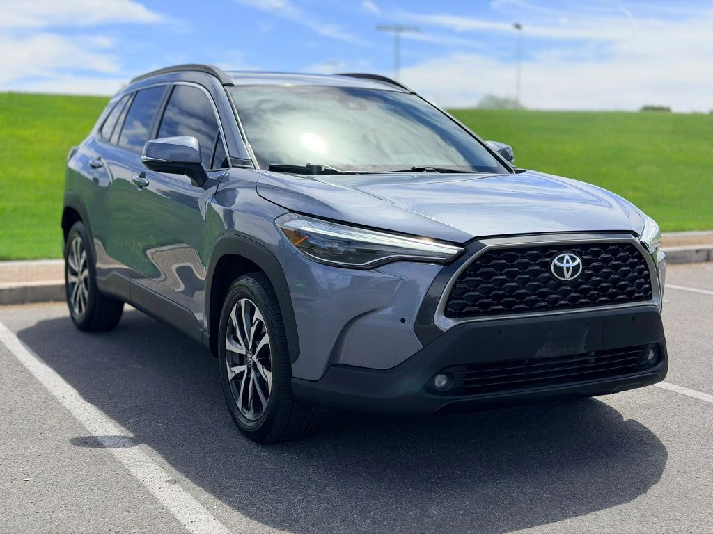 2022 TOYOTA COROLLA