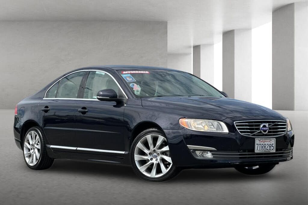 2016 VOLVO S80