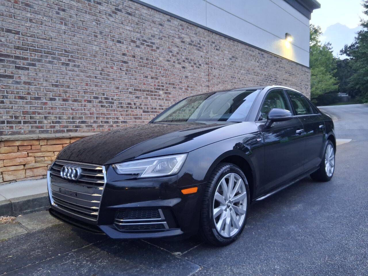 2018 AUDI A4
