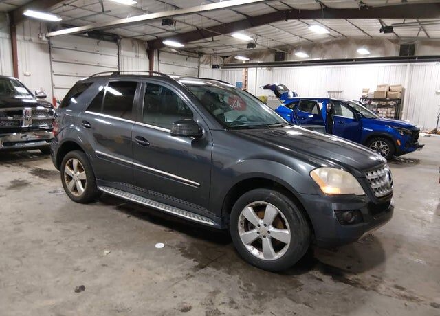 2011 MERCEDES-BENZ M-Class