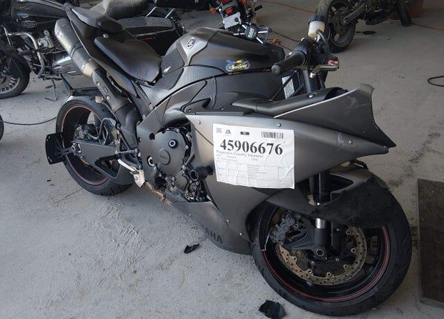 2013 YAMAHA YZF