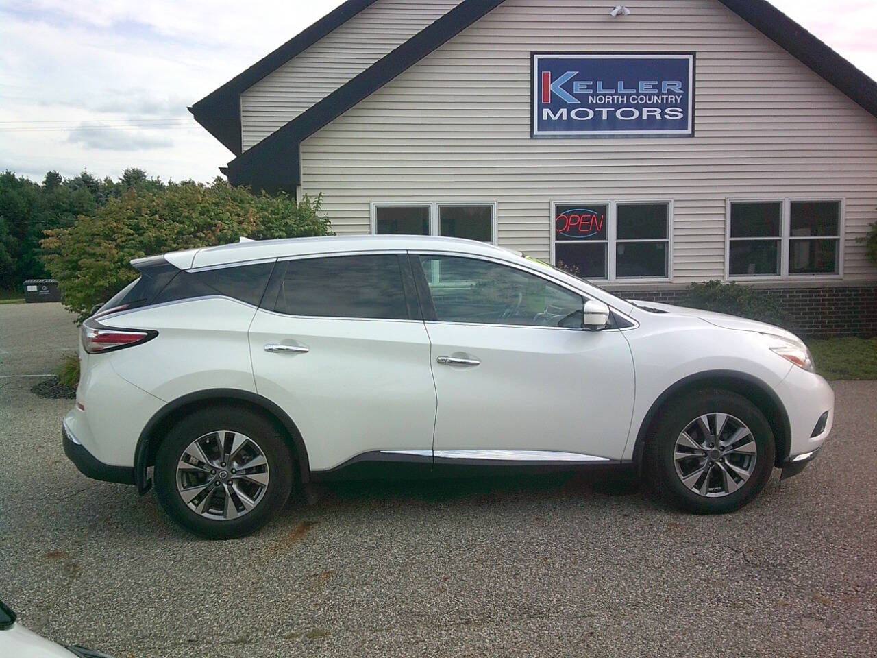 2016 NISSAN Murano