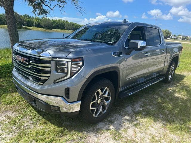 2023 GMC Sierra