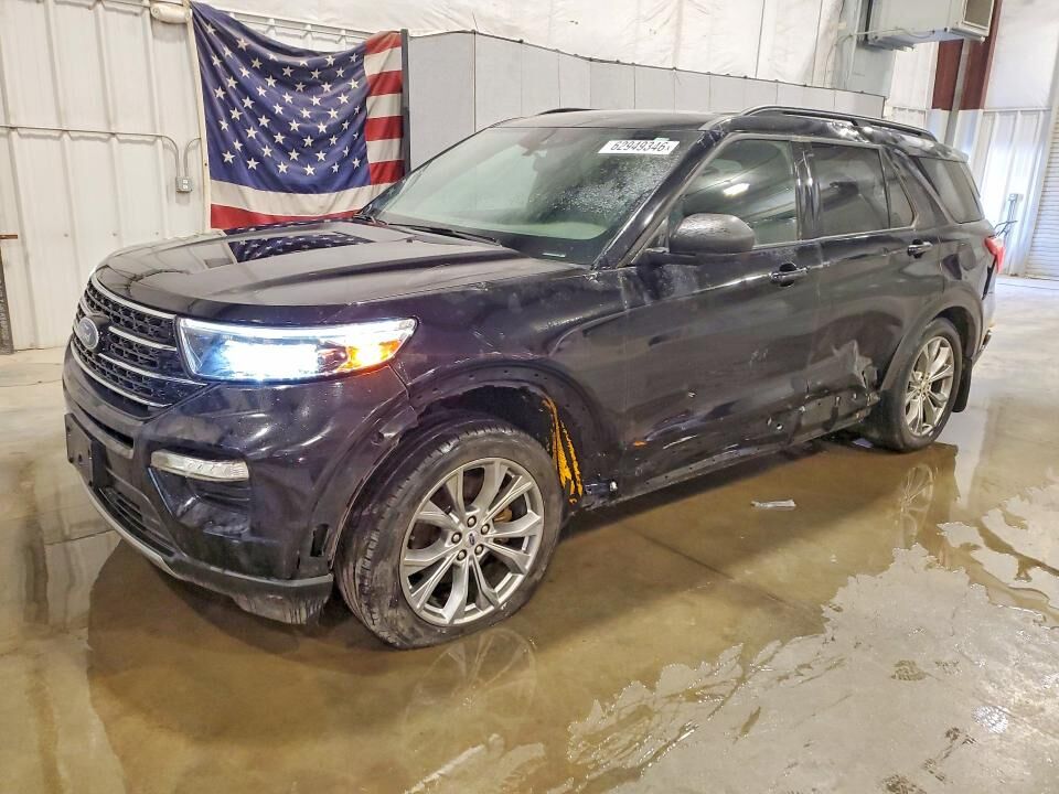 2020 FORD Explorer