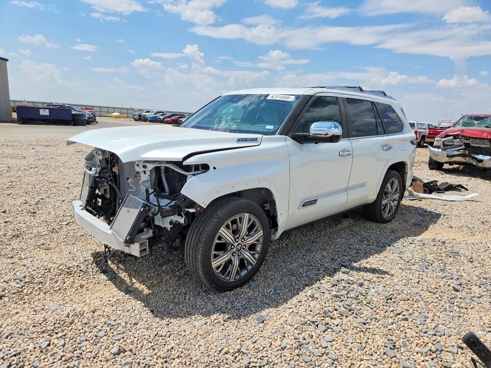 2025 TOYOTA Sequoia