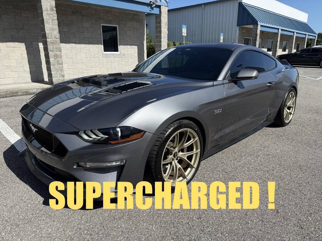 2022 FORD Mustang