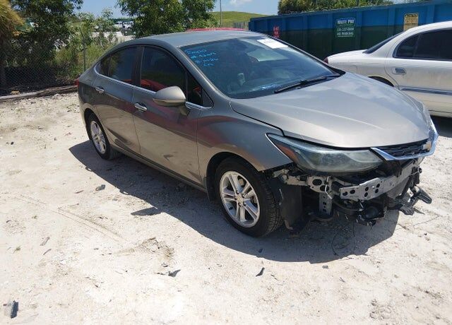 2018 CHEVROLET Cruze